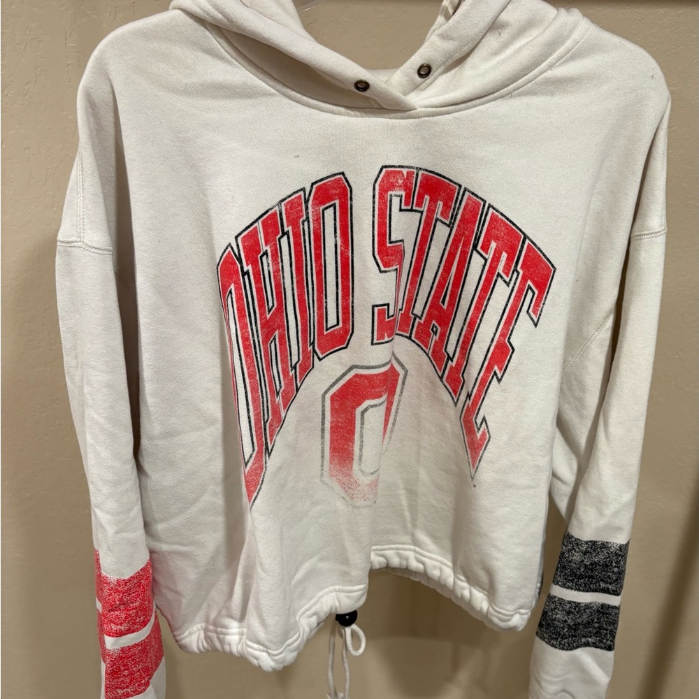 47 Women's White and Red Ohio State Crop Sweater